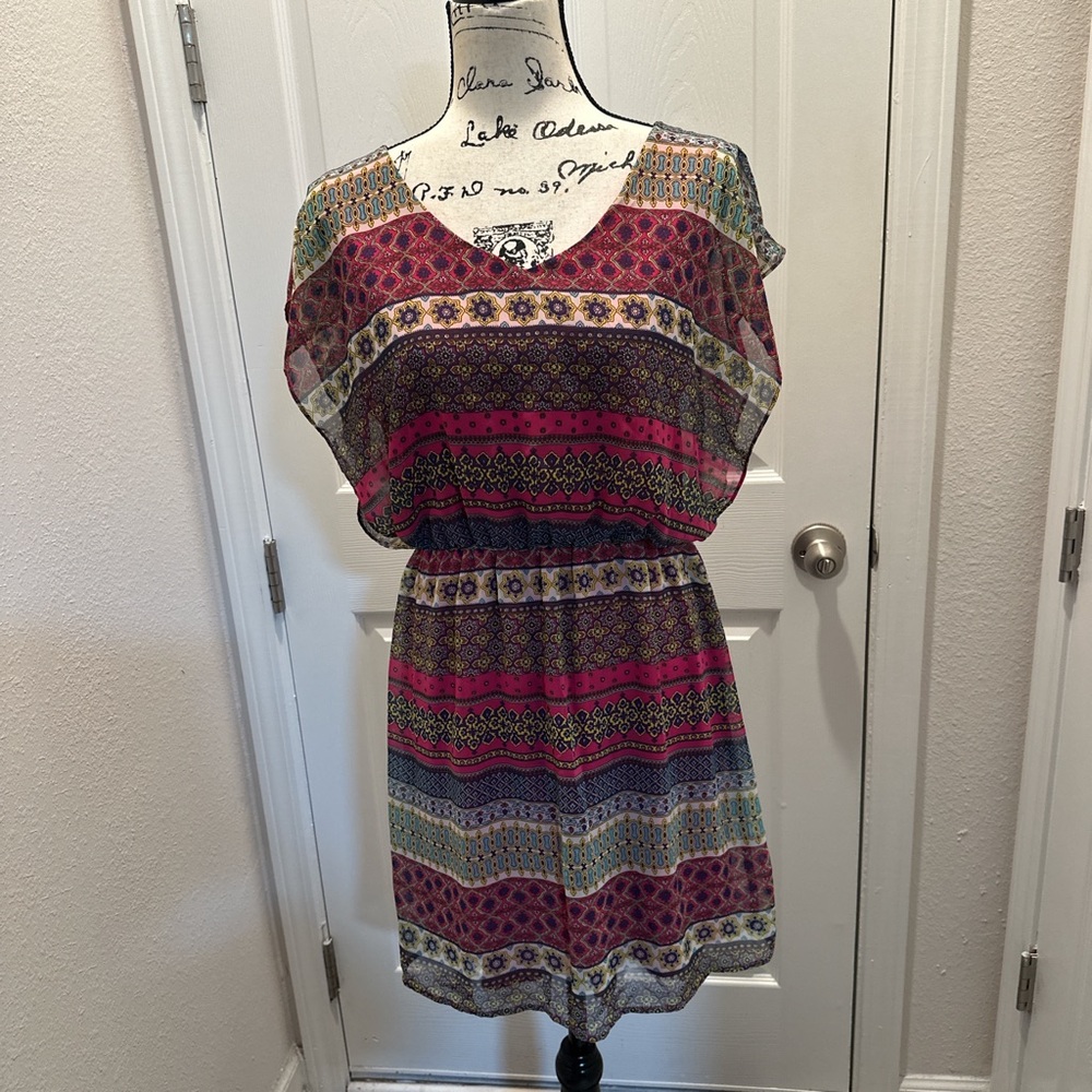 Buttons Women’s Printed Boho Dress - Pink Multi